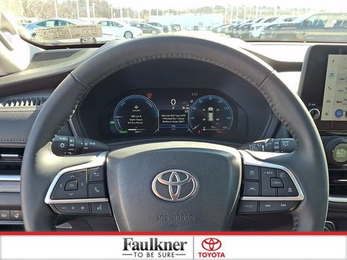 Certified 2025 Toyota Grand Highlander AWD Hybrid image 19