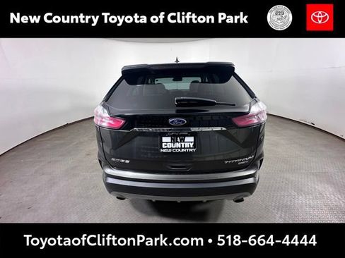 Used 2019 Ford Edge Titanium w/ Equipment Group 301A AWD/4WD image 4