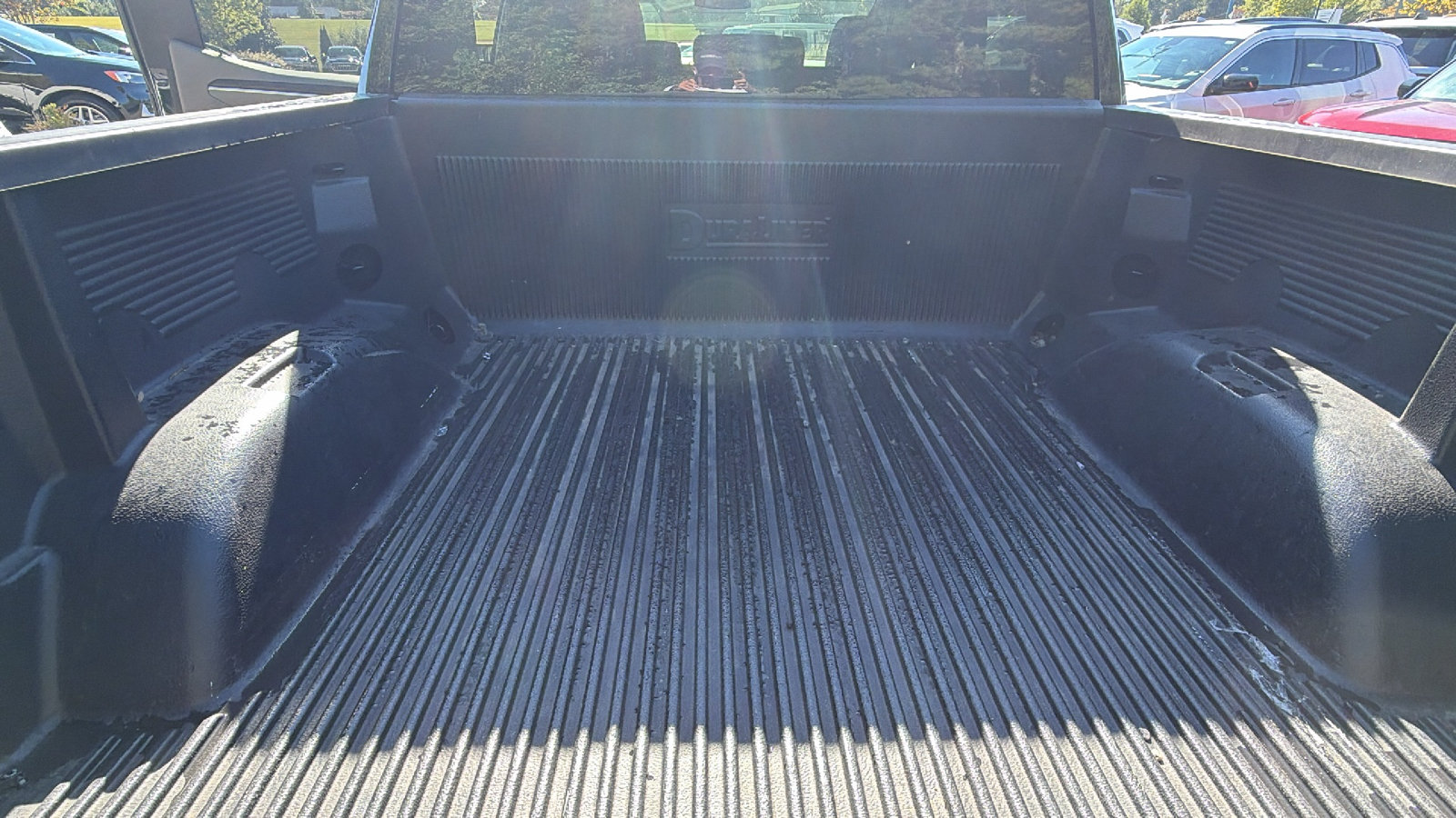 Used 2025 GMC Sierra 1500 SLT AWD/4WD image 13