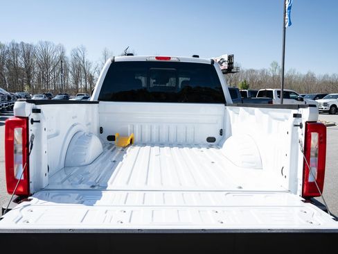 New 2026 Ford F350 XL w/ FX4 Off-Road Package AWD/4WD image 9