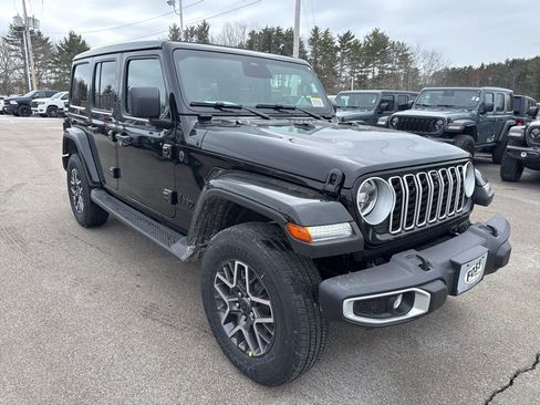 New 2026 Jeep Wrangler Sahara image 7