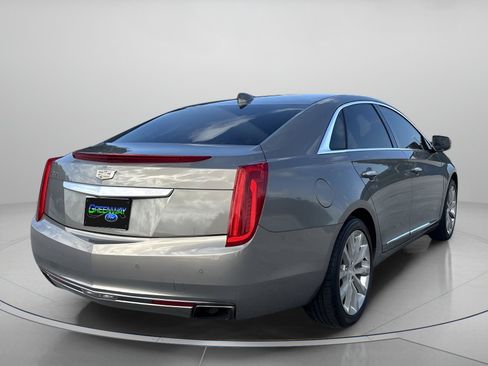 Used 2017 Cadillac XTS Luxury image 3