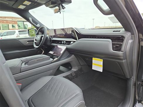 New 2026 INFINITI QX80 Autograph w/ Autograph Exterior Package image 18