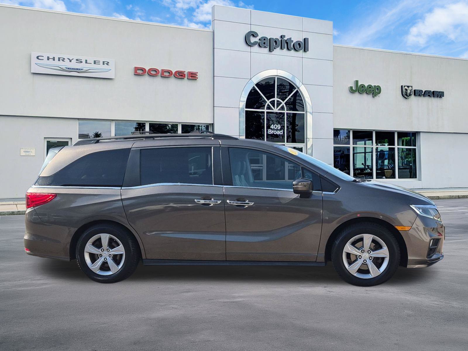 Used 2018 Honda Odyssey EX-L image 2
