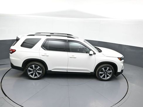 Certified 2023 Honda Pilot Elite image 39