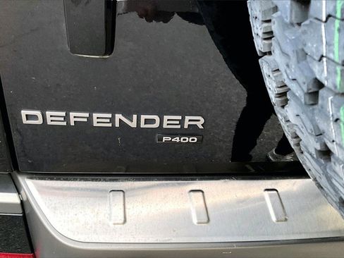 Used 2023 Land Rover Defender 110 X-Dynamic SE image 24