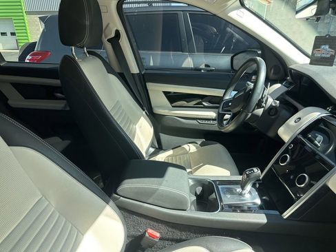 Used 2022 Land Rover Discovery Sport S R-Dynamic AWD/4WD image 8