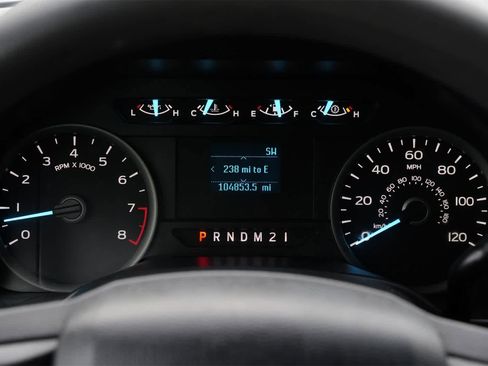 Used 2020 Ford F150 XLT image 11