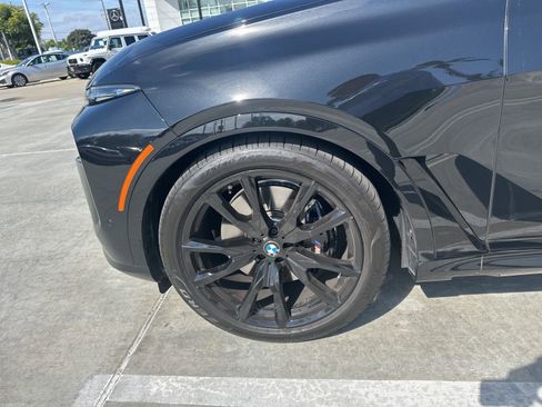 Used 2026 BMW X7 M60i image 7