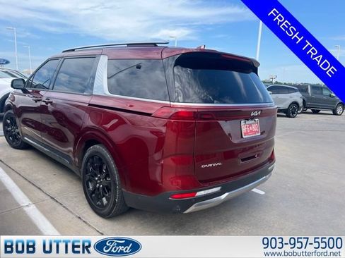 Used 2024 Kia Carnival SX FWD image 5