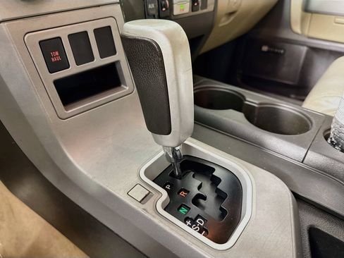 Used 2008 Toyota Sequoia Limited RWD image 15
