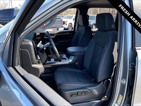 Used 2025 Chevrolet Silverado 1500 RST AWD/4WD image 21