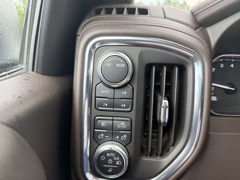 Used 2020 GMC Sierra 1500 SLT w/ SLT Premium Plus Package AWD/4WD image 23