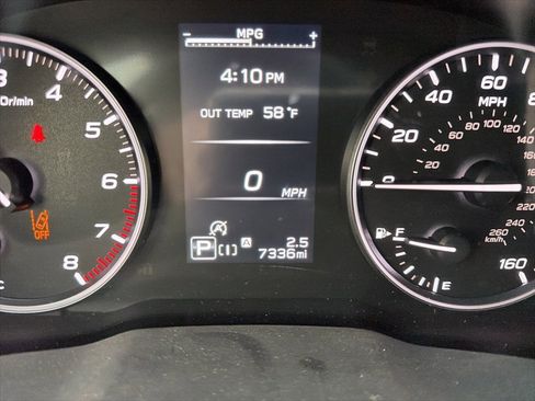 Certified 2025 Subaru Crosstrek 2.0i Premium image 32