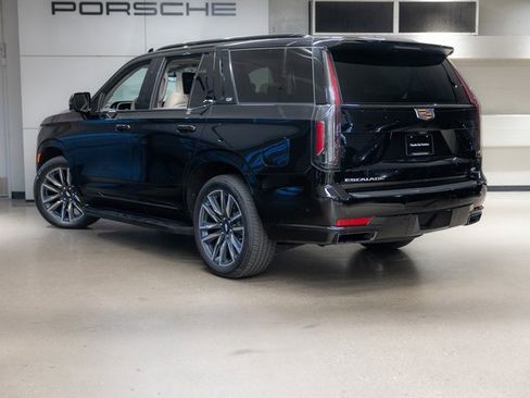 Used 2024 Cadillac Escalade Sport Platinum w/ Heavy-Duty Trailer Package image 3