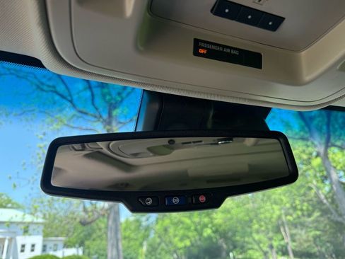 Used 2016 Chevrolet Suburban LT AWD/4WD image 24