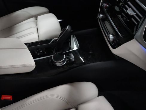 Certified 2023 BMW 540i xDrive w/ Premium Package image 5