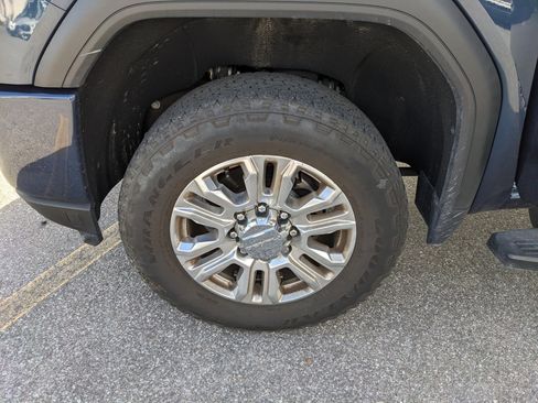 Used 2022 GMC Sierra 2500 Denali w/ Denali Ultimate Package image 29