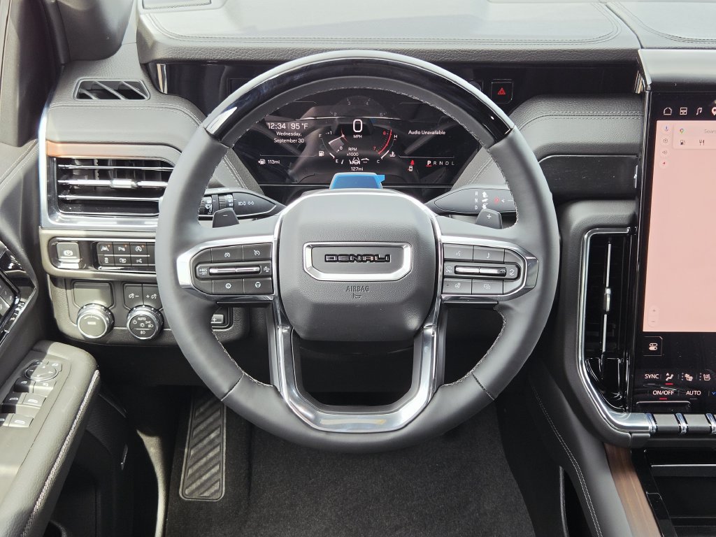 New 2026 GMC Yukon Denali w/ Denali Reserve Package RWD image 19
