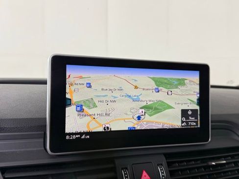 Used 2018 Audi Q5 2.0T Premium Plus w/ Premium Plus Package image 18