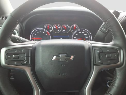 Used 2022 Chevrolet Silverado 1500 LT Trail Boss w/ Convenience Package II image 23