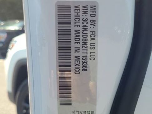 New 2026 Jeep Compass Latitude image 26