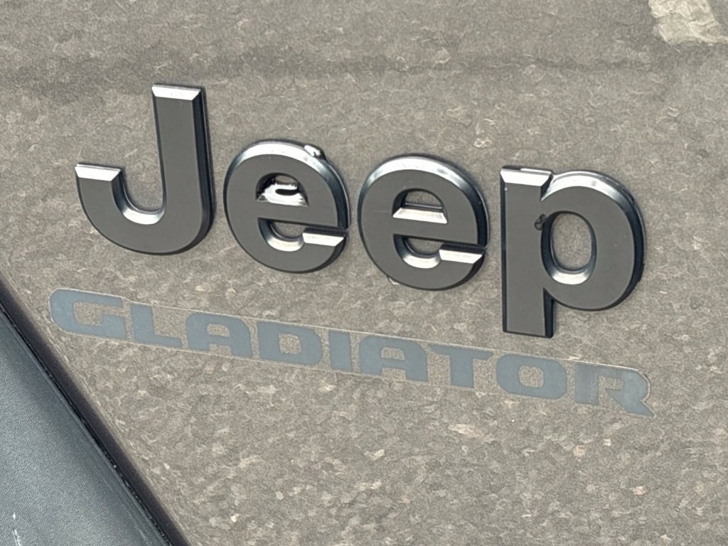Used 2020 Jeep Gladiator Sport w/ Quick Order Package 24S AWD/4WD image 35