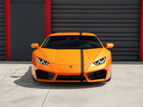 Used 2019 Lamborghini Huracan LP 580-2 image 12