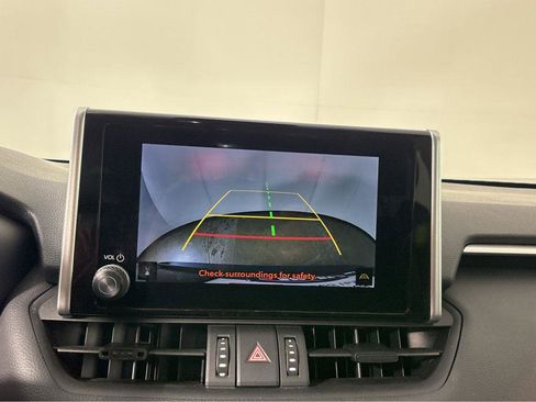 Used 2024 Toyota RAV4 Adventure image 29