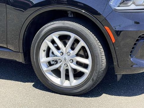 Used 2025 Dodge Durango GT AWD/4WD image 7