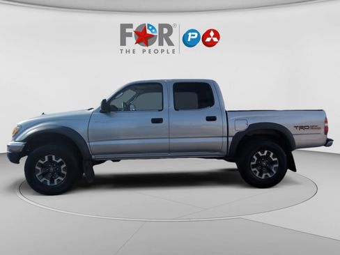 Used 2003 Toyota Tacoma PreRunner RWD image 2