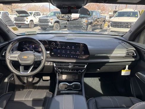 New 2026 Chevrolet Traverse High Country AWD/4WD image 15
