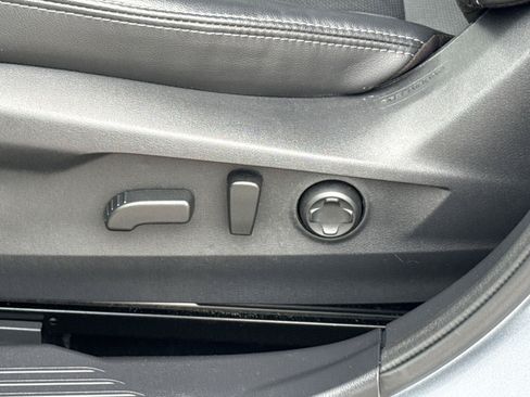 Used 2024 Subaru Outback Limited AWD/4WD image 21
