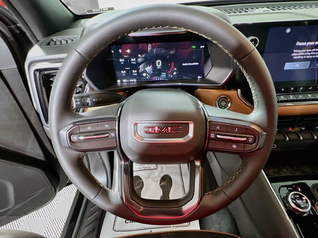 New 2026 GMC Canyon AT4 AWD/4WD image 10