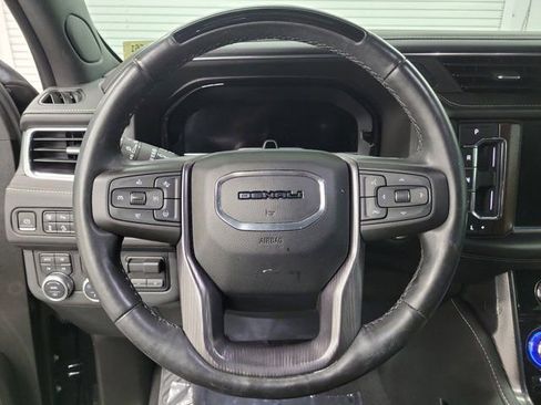 Used 2023 GMC Yukon Denali Ultimate AWD/4WD image 24