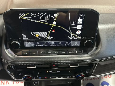 Used 2021 Nissan Rogue SL w/ Premium Package image 10