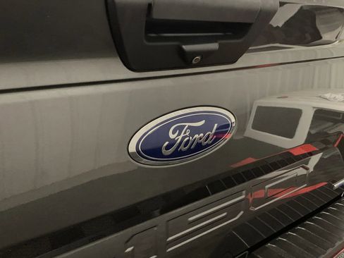 Used 2020 Ford F150 XLT image 17