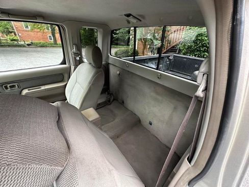 Used 2003 Nissan Frontier XE RWD image 21