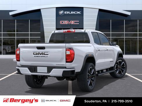 New 2026 GMC Canyon Denali w/ LPO, Black Badging Package AWD/4WD image 5