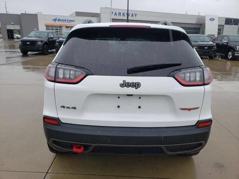 Used 2020 Jeep Cherokee Trailhawk w/ Cold Weather Group AWD/4WD image 5