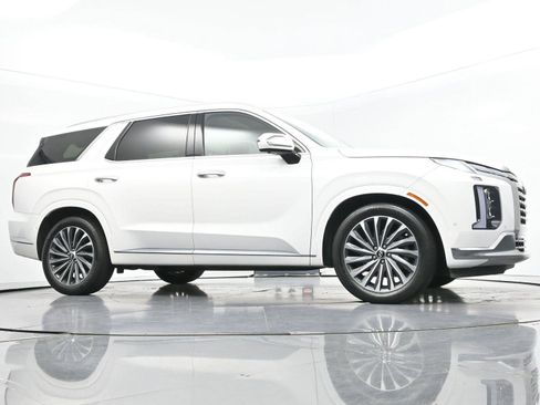 Used 2024 Hyundai Palisade Calligraphy FWD image 53