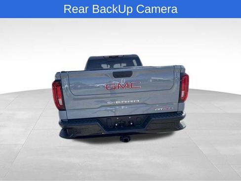 Used 2024 GMC Sierra 1500 AT4X image 8