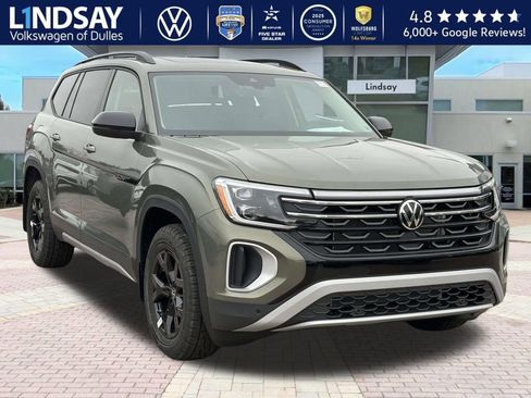 New 2026 Volkswagen Atlas Peak Edition image 1