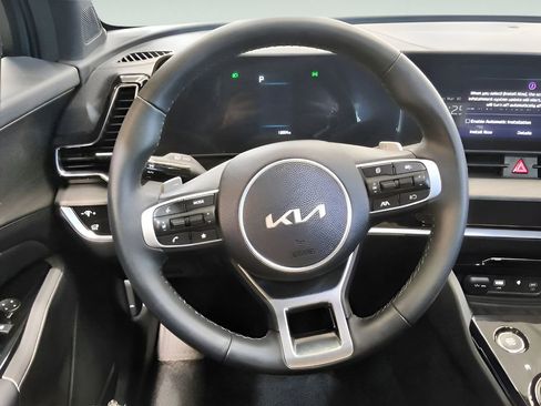 Used 2025 Kia Sportage X-Line AWD/4WD image 19