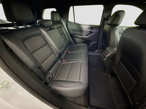 New 2026 Chevrolet Equinox LT w/ Convenience Package II image 26