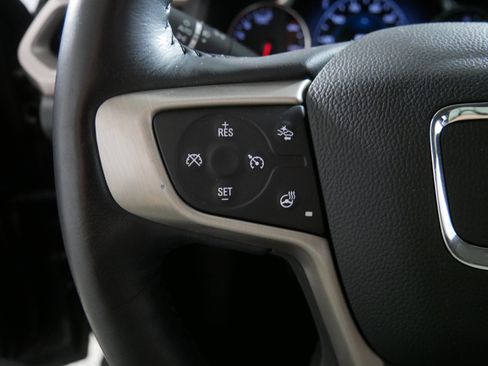 Used 2018 GMC Acadia Denali w/ Technology Package image 27