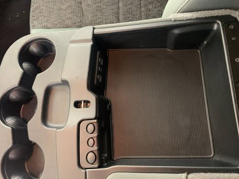 Used 2019 RAM 1500 Big Horn image 29