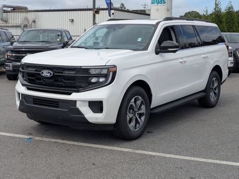 Used 2027 Ford Expedition Max Active RWD image 7