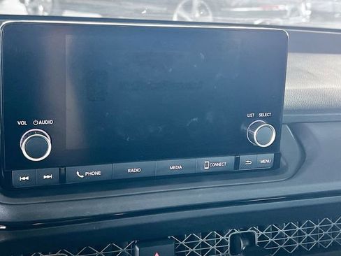 Used 2025 Honda Accord SE image 21