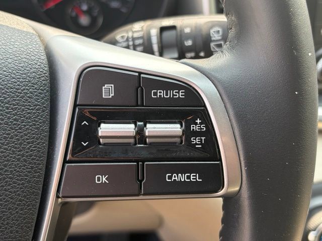 Used 2020 Kia Sorento S FWD image 18